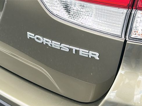 Certified 2024 Subaru Forester Premium AWD/4WD image 29