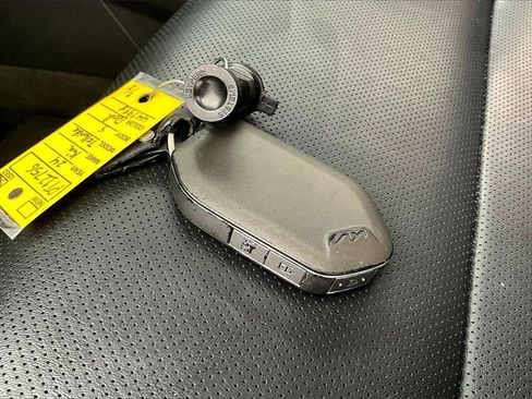 Used 2024 Kia Telluride S w/ S Sunroof Package image 11