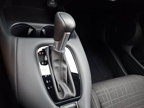 Certified 2024 Honda HR-V LX image 15