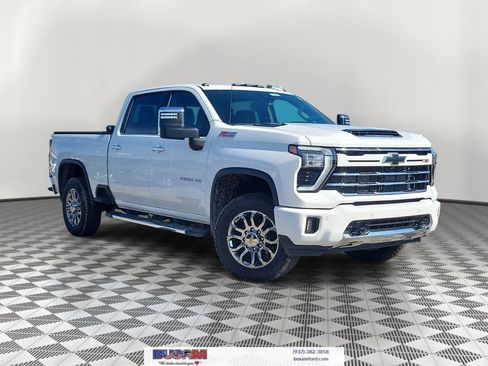 Used 2026 Chevrolet Silverado 2500 LTZ w/ Z71 Chrome Sport Edition AWD/4WD image 1