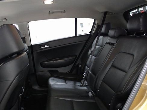 Used 2017 Kia Sportage EX image 16