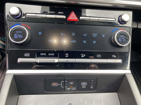 Used 2025 Hyundai Santa Fe SEL image 26