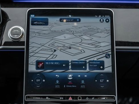 Used 2022 Mercedes-Benz S 580 4MATIC Sedan w/ 3D Technology Package image 22