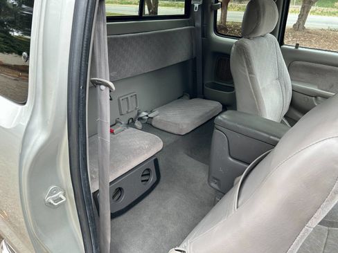 Used 2003 Toyota Tacoma PreRunner image 33