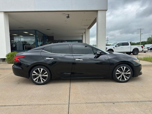 Used 2017 Nissan Maxima Platinum FWD image 7