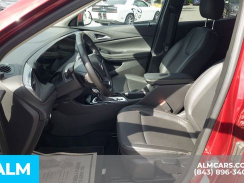 Used 2024 Buick Encore GX Sport Touring image 16