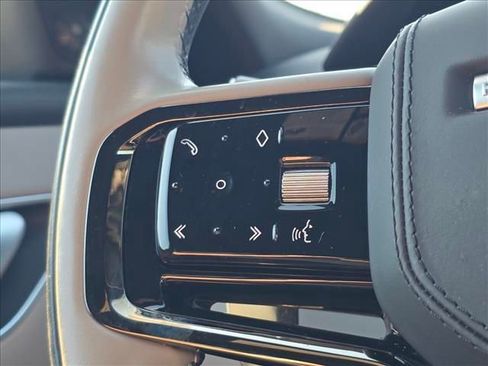 Used 2024 Land Rover Range Rover Velar Dynamic SE image 18