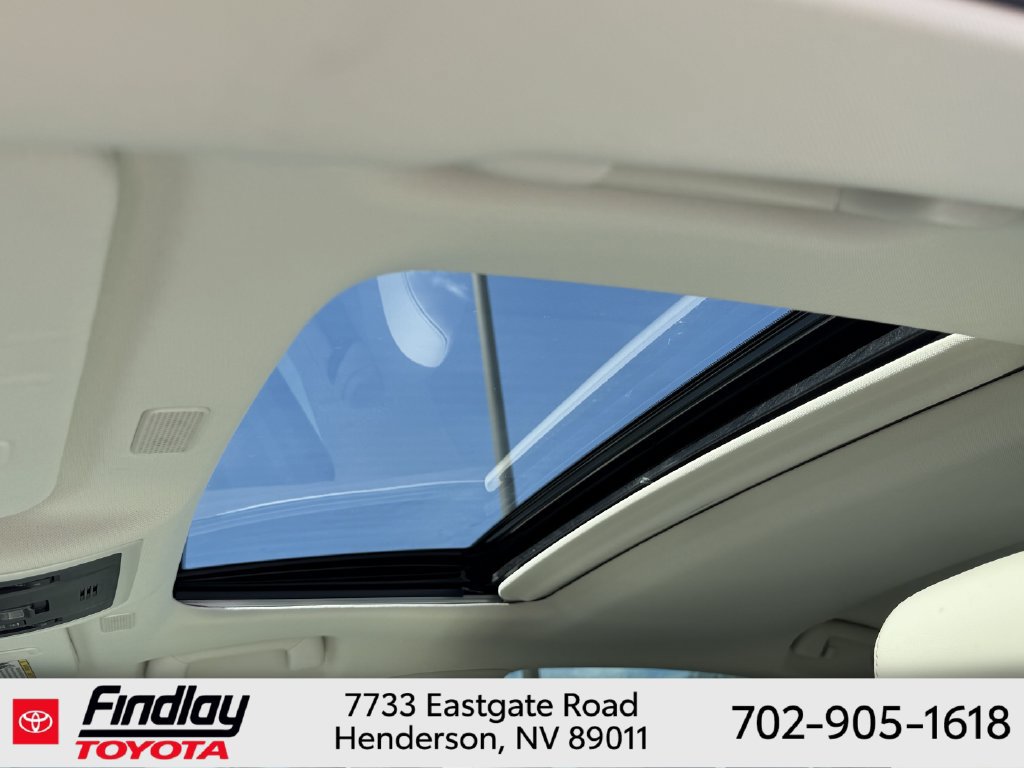 Used 2024 Lexus ES 350 w/ Premium Package FWD image 6