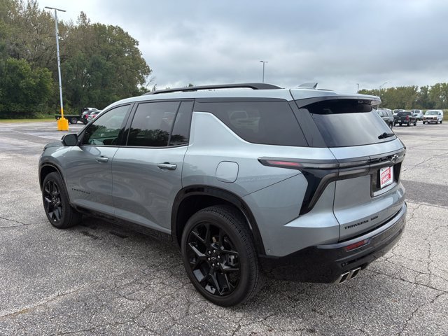 Used 2024 Chevrolet Traverse RS AWD/4WD image 9