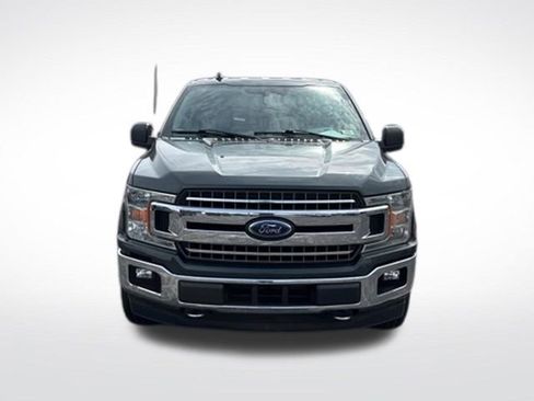 Used 2018 Ford F150 XLT w/ Equipment Group 302A Luxury AWD/4WD image 2
