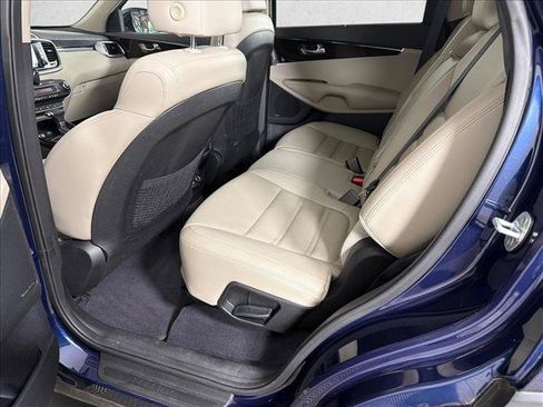 Used 2019 Kia Sorento EX w/ EX Touring Package FWD image 23