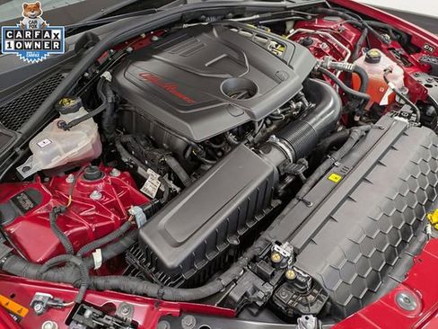 Used 2023 Alfa Romeo Giulia Estrema image 32