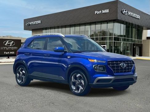 Certified 2026 Hyundai Venue SEL FWD image 1