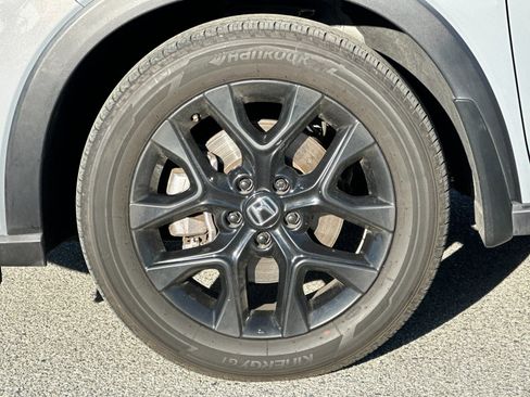 Used 2025 Honda HR-V Sport image 25