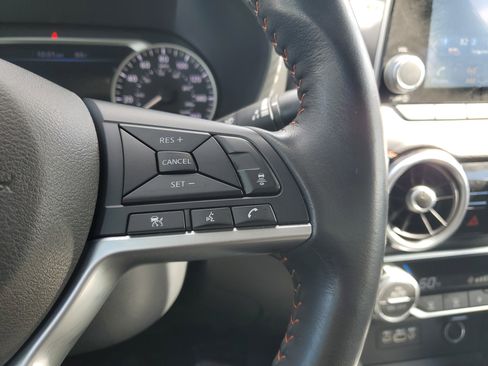 Certified 2022 Nissan Sentra SR image 18