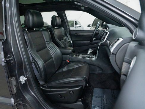 Used 2018 Jeep Grand Cherokee Trackhawk image 31
