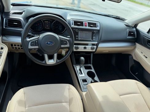 Used 2017 Subaru Outback 2.5i AWD/4WD image 15