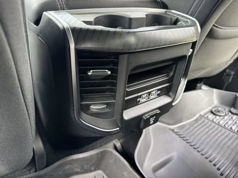 Used 2025 RAM 1500 Big Horn AWD/4WD image 37