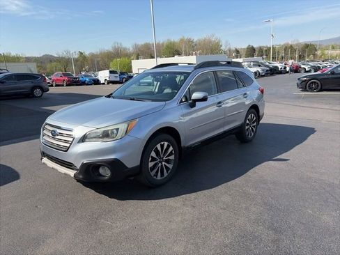 Used 2016 Subaru Outback 3.6R Limited image 7