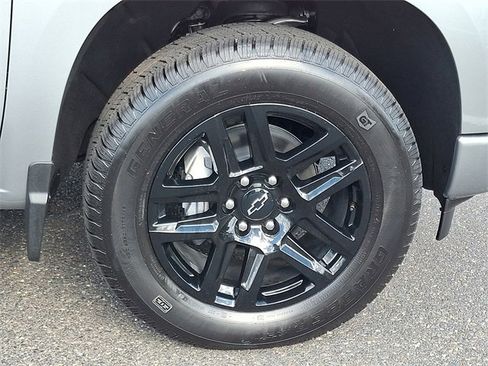 Certified 2025 Chevrolet Silverado 1500 Custom w/ Rally Edition image 8