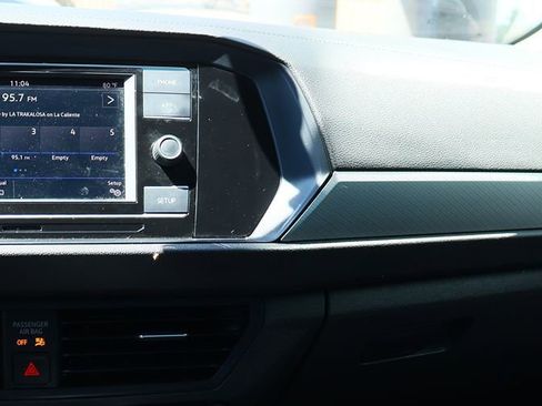 Used 2019 Volkswagen Jetta SE image 43