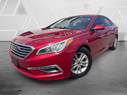 Used 2015 Hyundai Sonata SE FWD image 1