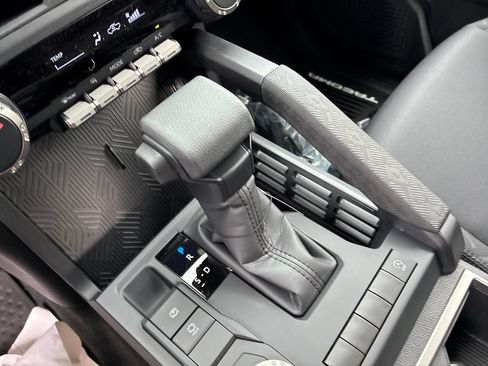 New 2026 Toyota Tacoma SR5 RWD image 28