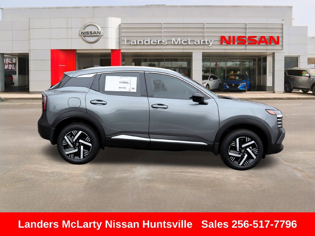 Used 2026 Nissan Kicks SV w/ Cold Weather Package AWD/4WD image 2