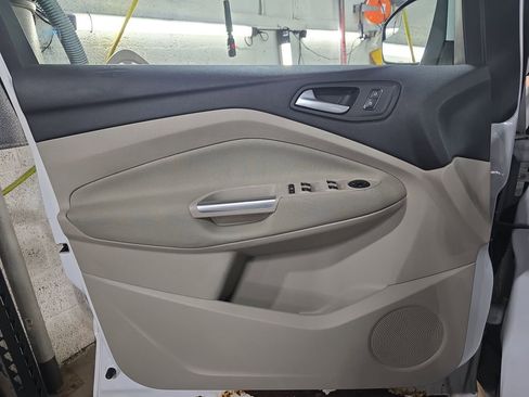 Used 2013 Ford Escape SE image 24