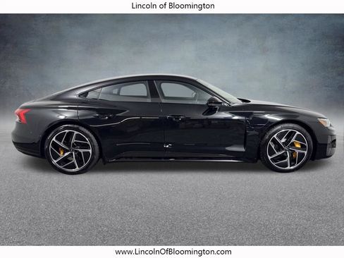 Used 2024 Audi RS e-tron GT w/ Carbon Performance Package AWD/4WD image 8