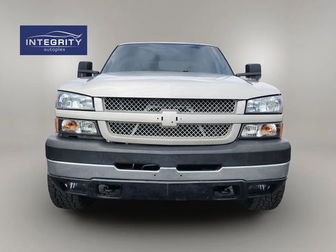 Used 2006 Chevrolet Silverado 2500 LT w/ Heavy-Duty Power Package image 8