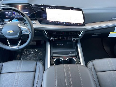 New 2026 Chevrolet Tahoe High Country AWD/4WD image 10