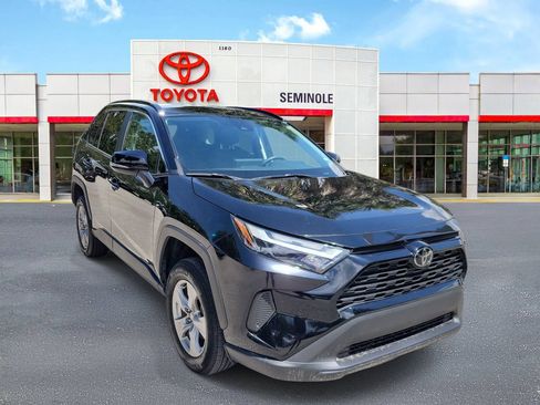 Used 2024 Toyota RAV4 XLE FWD image 2