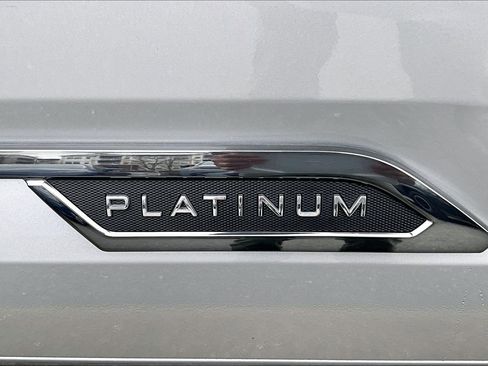 Used 2025 Toyota Tundra Platinum image 8