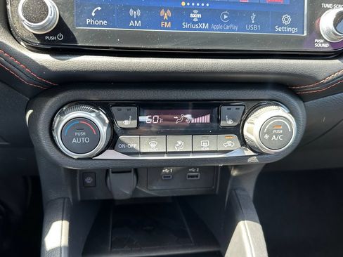Used 2024 Nissan Versa SR FWD image 29