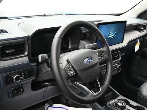 New 2026 Ford Maverick Lariat w/ Black Appearance Package AWD/4WD image 16