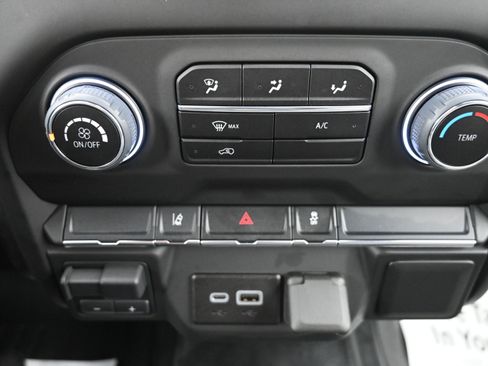 Certified 2025 Chevrolet Silverado 2500 W/T image 14