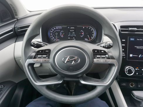 Used 2023 Hyundai Tucson SEL image 3
