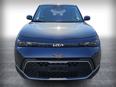 Used 2023 Kia Soul LX w/ Option Group 015 image 2