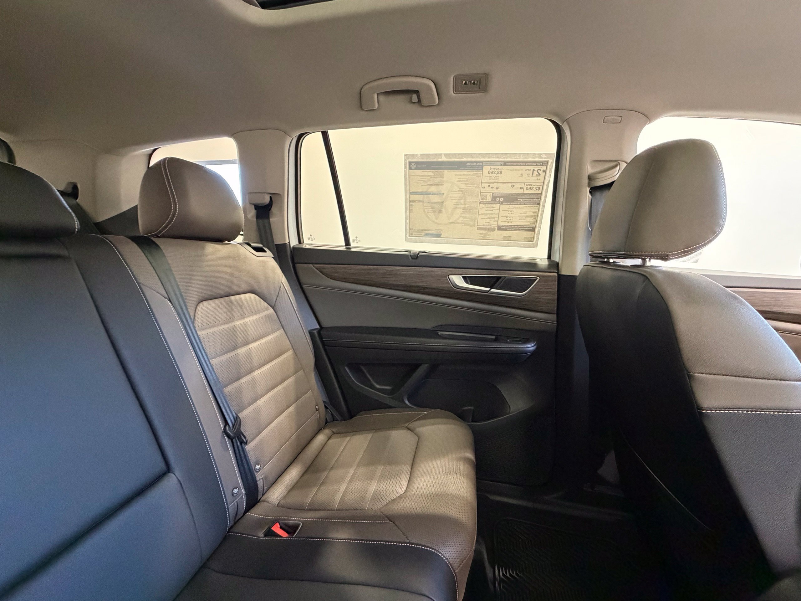 New 2026 Volkswagen Atlas SEL AWD/4WD image 38