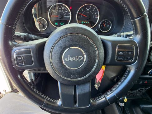 Used 2014 Jeep Wrangler Unlimited Sport AWD/4WD image 13