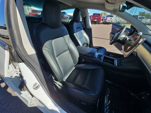 Used 2022 Tesla Model 3 Base image 18