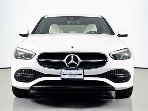Used 2024 Mercedes-Benz C 300 Sedan image 3