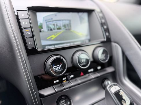 Used 2017 Jaguar F-TYPE R AWD/4WD image 22