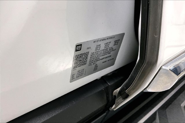 Used 2021 GMC Yukon SLT w/ Rear Media and Nav Package AWD/4WD image 19