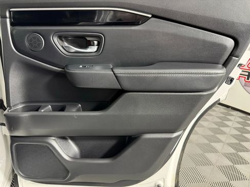 Used 2024 Honda Pilot Touring image 51