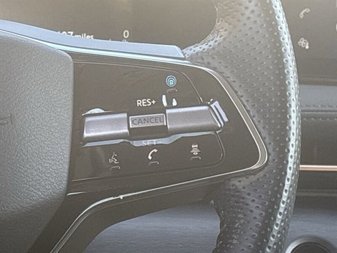 Used 2023 Nissan Ariya AWD image 29