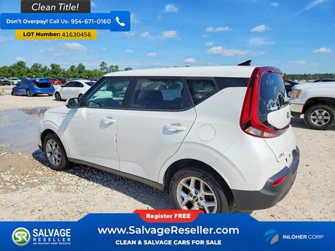Used 2020 Kia Soul S FWD image 3