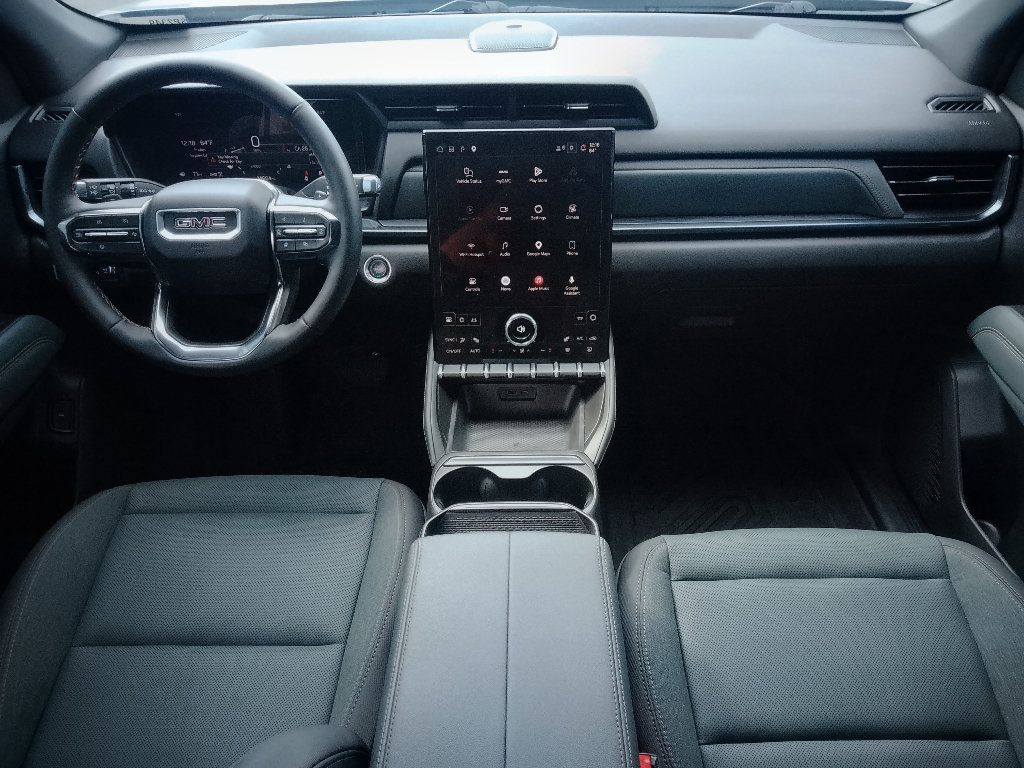 Used 2026 GMC Terrain AT4 AWD/4WD image 11