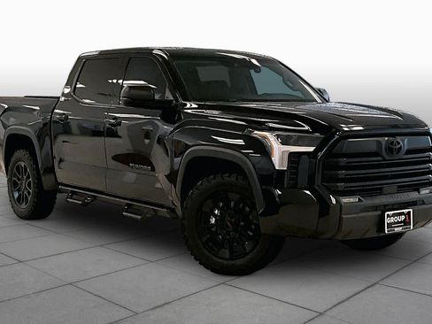 Used 2024 Toyota Tundra SR5 w/ SR5 Premium Package AWD/4WD image 2
